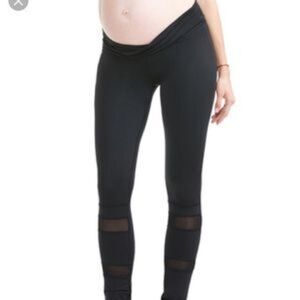 Live Electric Stephanie Bohbot Athletic Leggings